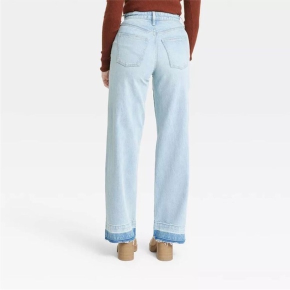 Target Universal Thread Light Blue Wide Leg Jeans - Picture 2 of 6
